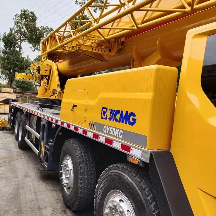 XCMG QY50K Truck Cranes  (4)