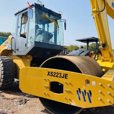 XCMG XS223 Road Roller (5)